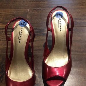 Brand New Kenneth Cole heels